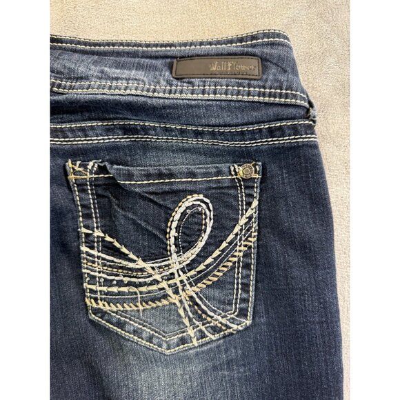 Wallflower womens pants size 11 blue denim distressed jeans pre owned - Picture 5 of 16